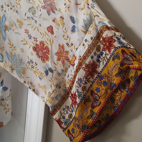 Forever 21 floral sheer lace up  blouse Sz M - Picture 4 of 6